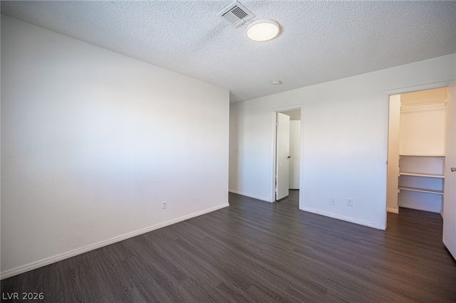 870 Stainglass Lane, Las Vegas, NV 89110