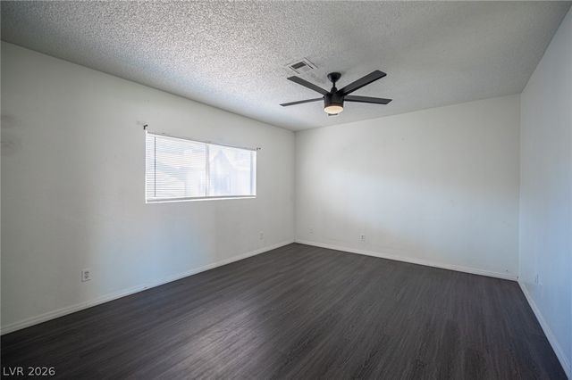 870 Stainglass Lane, Las Vegas, NV 89110