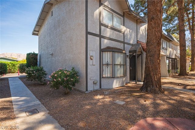 870 Stainglass Lane, Las Vegas, NV 89110
