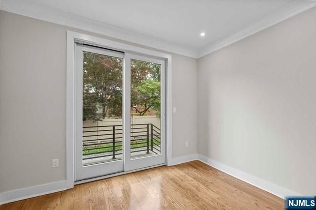 211 Warwick Avenue 1, Fort Lee, NJ 07024