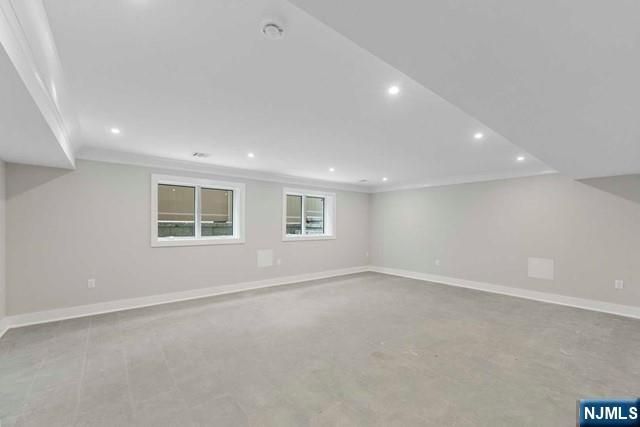 211 Warwick Avenue 1, Fort Lee, NJ 07024