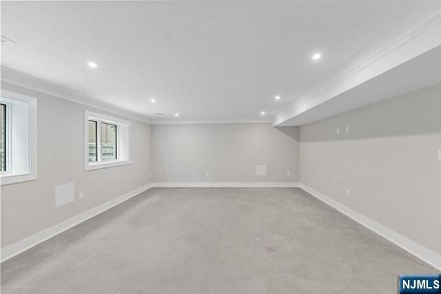 211 Warwick Avenue 1, Fort Lee, NJ 07024