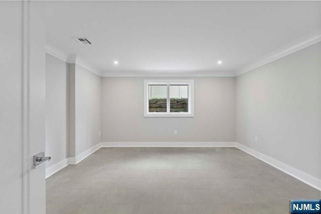 211 Warwick Avenue 1, Fort Lee, NJ 07024