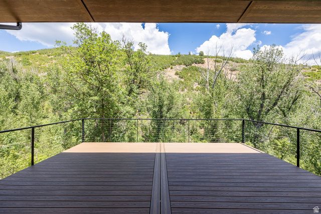 178 N OAKWOOD CIR, Springville, UT 84663