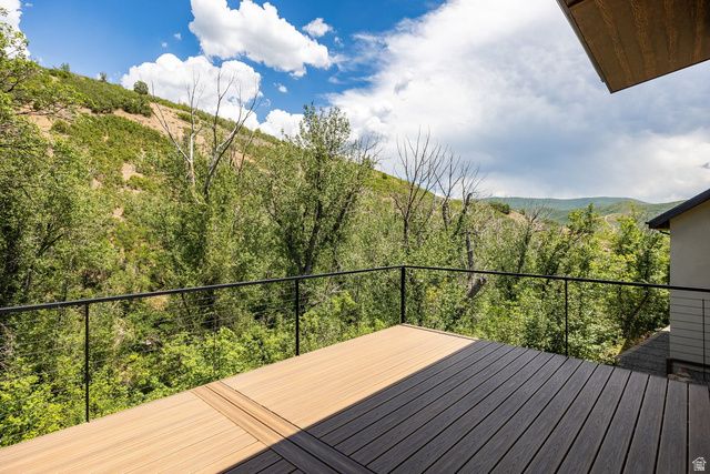 178 N OAKWOOD CIR, Springville, UT 84663