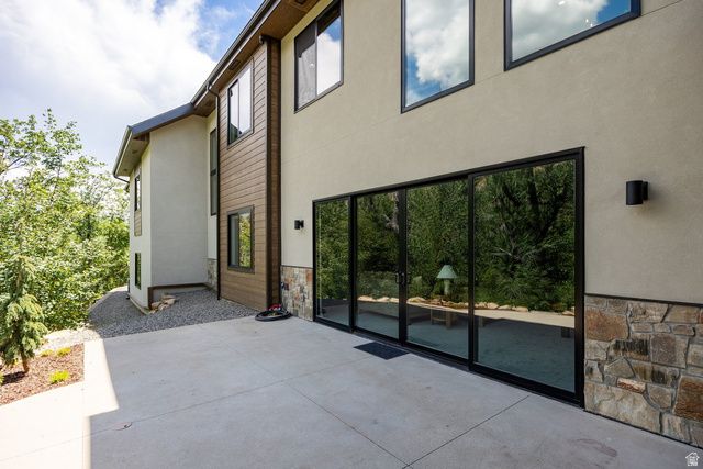 178 N OAKWOOD CIR, Springville, UT 84663