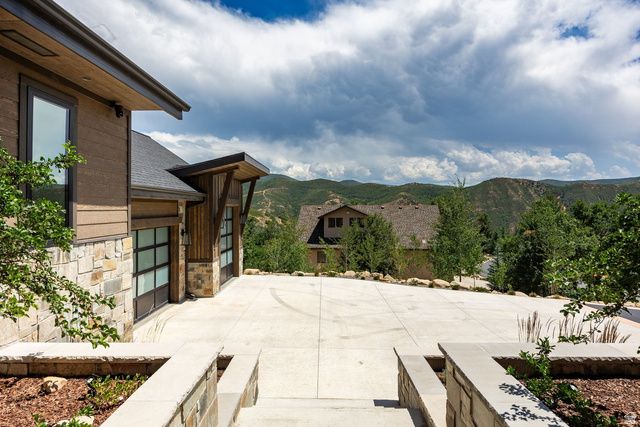 178 N OAKWOOD CIR, Springville, UT 84663