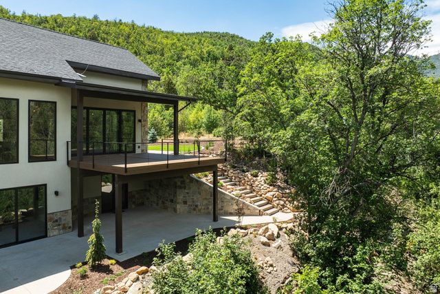 178 N OAKWOOD CIR, Springville, UT 84663