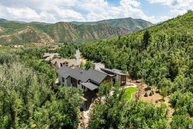 178 N OAKWOOD CIR, Springville, UT 84663