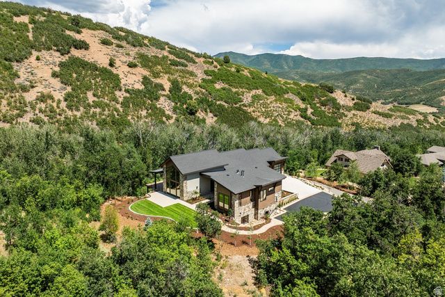 178 N OAKWOOD CIR, Springville, UT 84663