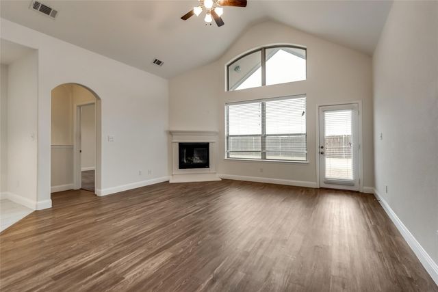 2910 Winchester Avenue, Melissa, TX 75454