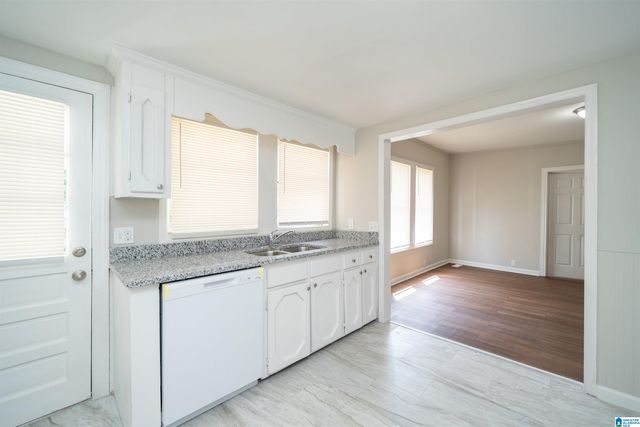 1317 12TH STREET N, Bessemer, AL 35020
