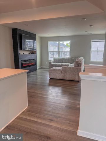 18240 CAPITAL CT, Ruther Glen, VA 22546