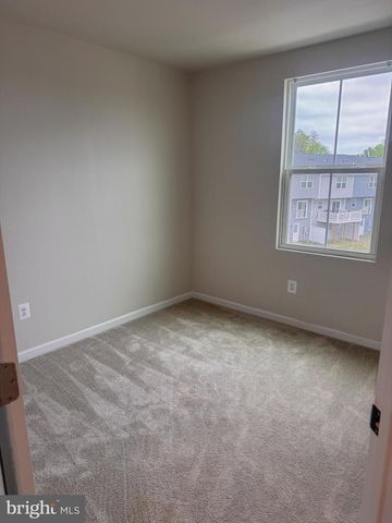 18240 CAPITAL CT, Ruther Glen, VA 22546