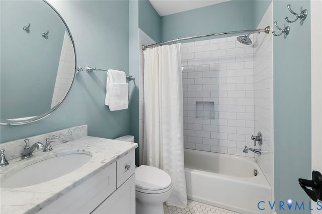 3264 Three Bridge Rd, Powhatan, VA 23139
