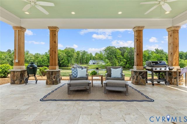 3264 Three Bridge Rd, Powhatan, VA 23139