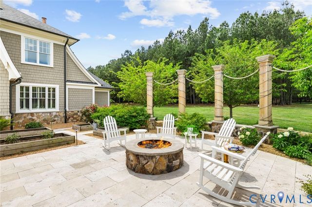 3264 Three Bridge Rd, Powhatan, VA 23139