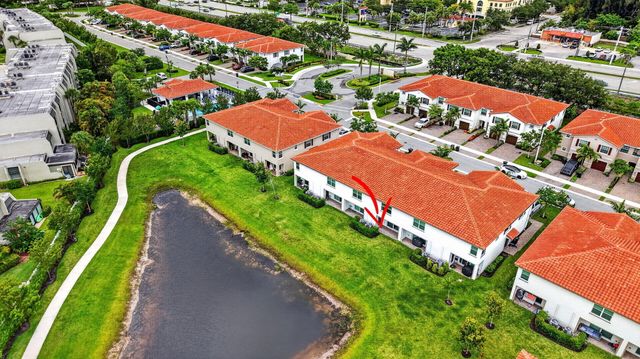 6762 Broadwater Lane, Lake Worth, FL 33467