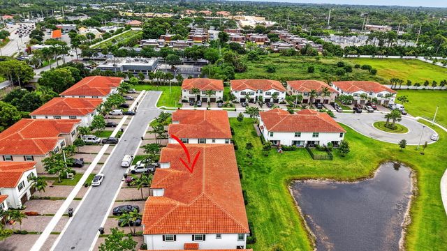 6762 Broadwater Lane, Lake Worth, FL 33467