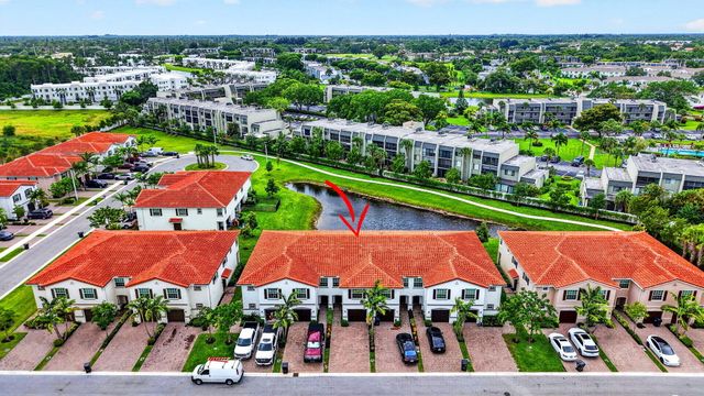 6762 Broadwater Lane, Lake Worth, FL 33467