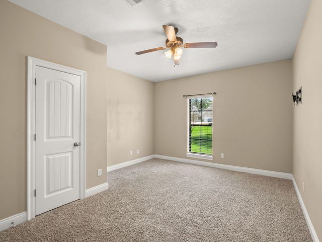 3652 Belview, Leesville, LA 71446