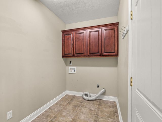 3652 Belview, Leesville, LA 71446