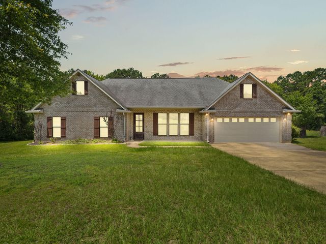 3652 Belview, Leesville, LA 71446