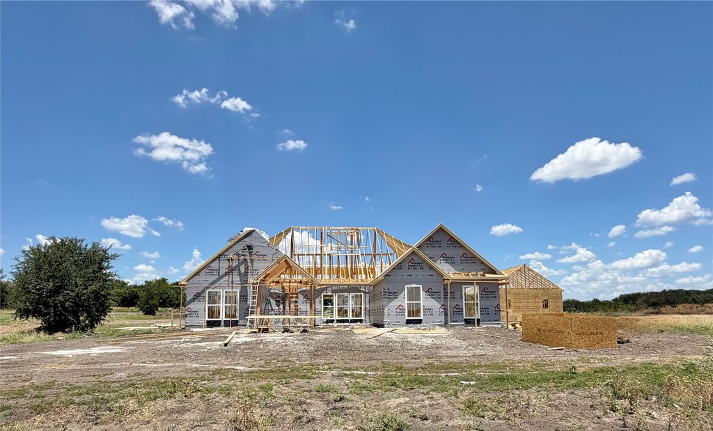 2021 Collin Street, Weatherford, TX 76085
