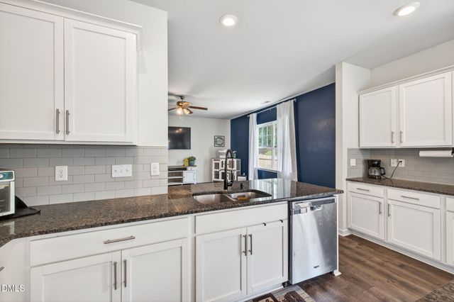 159 Weatherstone Lane, Zebulon, NC 27597