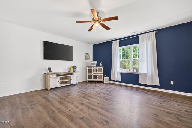 159 Weatherstone Lane, Zebulon, NC 27597