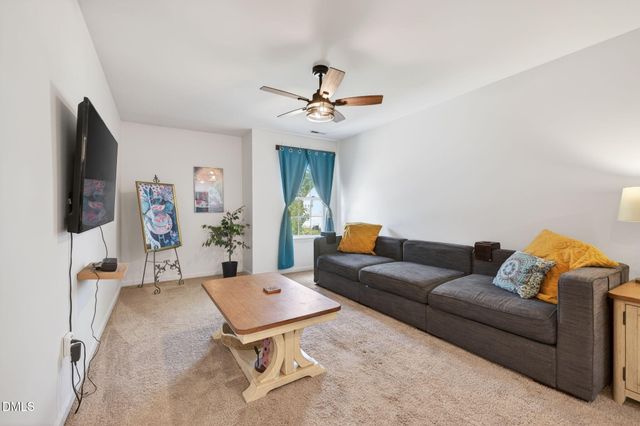 159 Weatherstone Lane, Zebulon, NC 27597