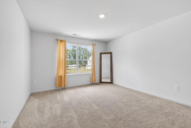 159 Weatherstone Lane, Zebulon, NC 27597