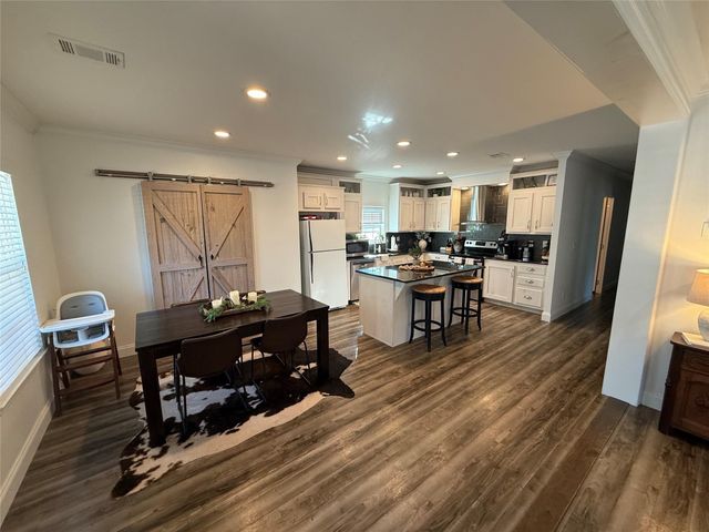 16607 Mueschke Road, Cypress, TX 77433