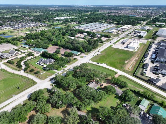 16607 Mueschke Road, Cypress, TX 77433