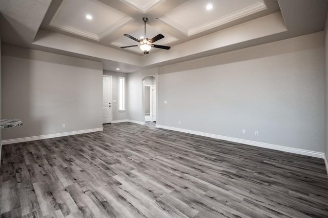 7426 E Squaw Creek Drive, Kingman, AZ 86401