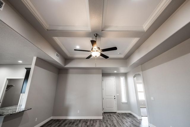 7426 E Squaw Creek Drive, Kingman, AZ 86401