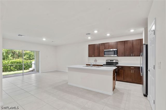 15535 Wildflower CIR, Naples, FL 34119