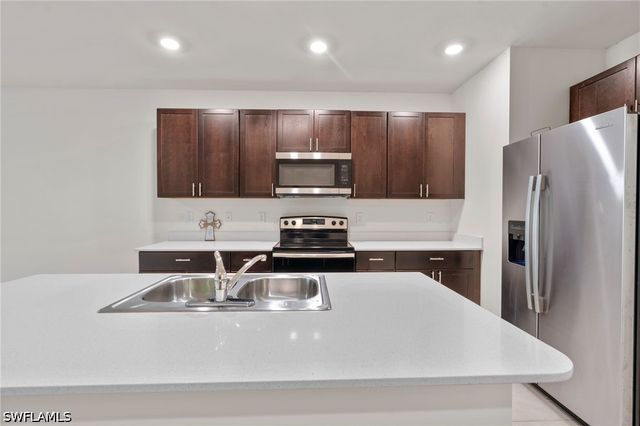 15535 Wildflower CIR, Naples, FL 34119