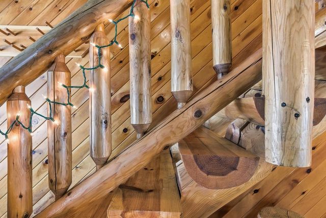 42 Chickadee Lane, Littleton, NH 03561