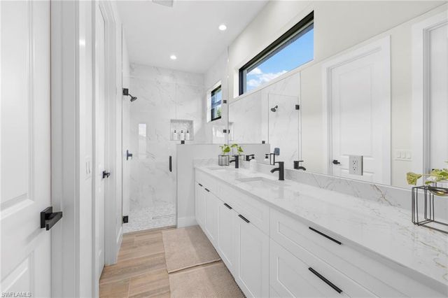 3032 Woodside AVE, Naples, FL 34112
