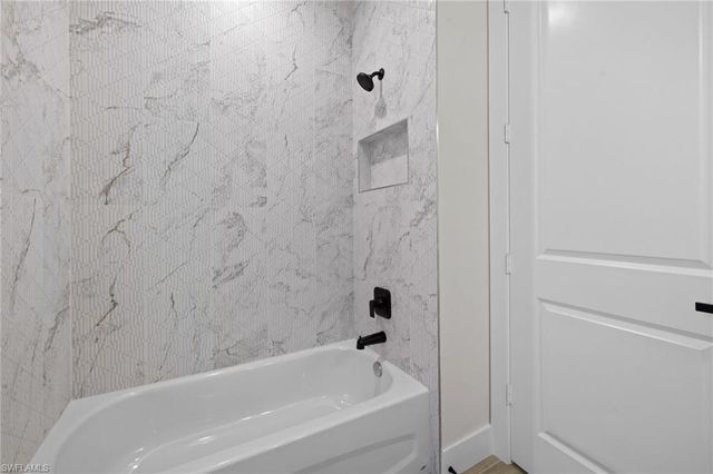 3032 Woodside AVE, Naples, FL 34112