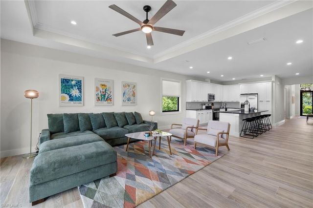 3032 Woodside AVE, Naples, FL 34112