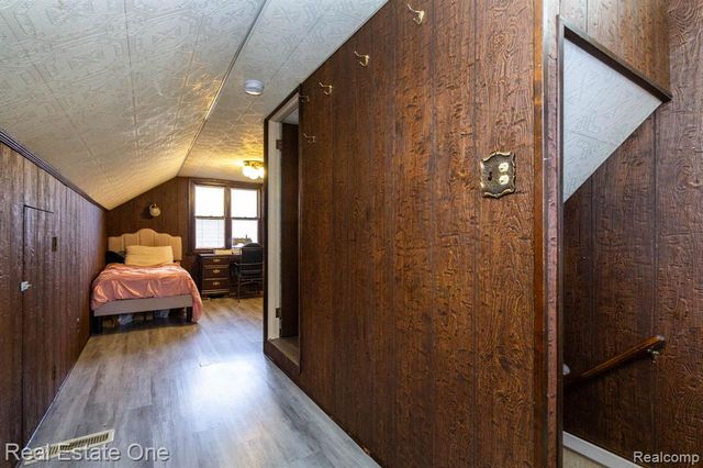 1977 Markese Avenue, Lincoln Park, MI 48146