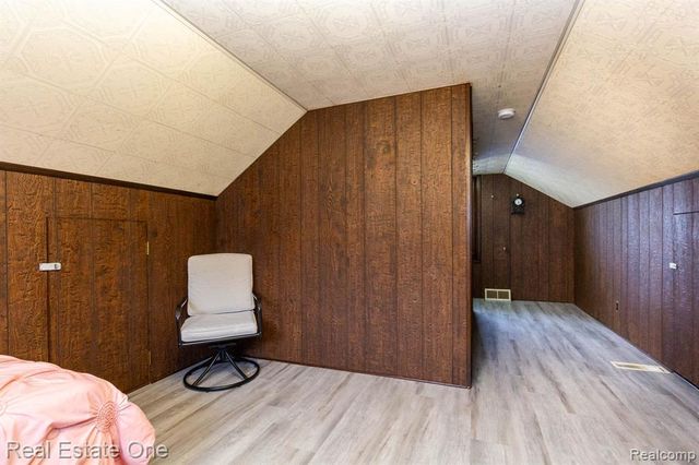 1977 Markese Avenue, Lincoln Park, MI 48146