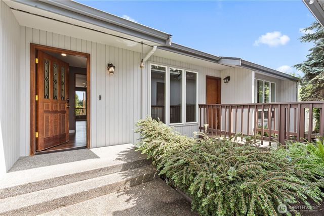 3601 70th Avenue W, University Place, WA 98466