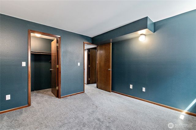 3601 70th Avenue W, University Place, WA 98466