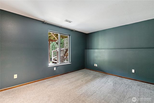 3601 70th Avenue W, University Place, WA 98466