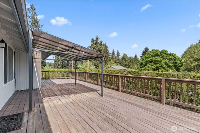 3601 70th Avenue W, University Place, WA 98466