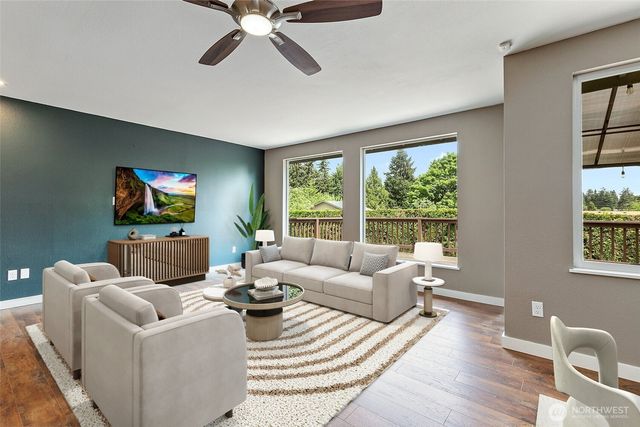 3601 70th Avenue W, University Place, WA 98466