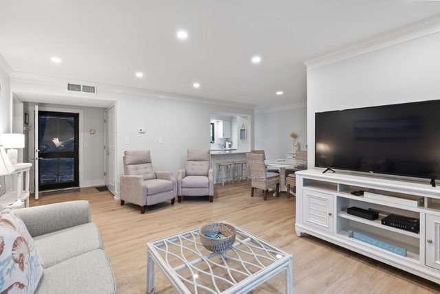 157 High Hammock Villas, Seabrook Island, SC 29455